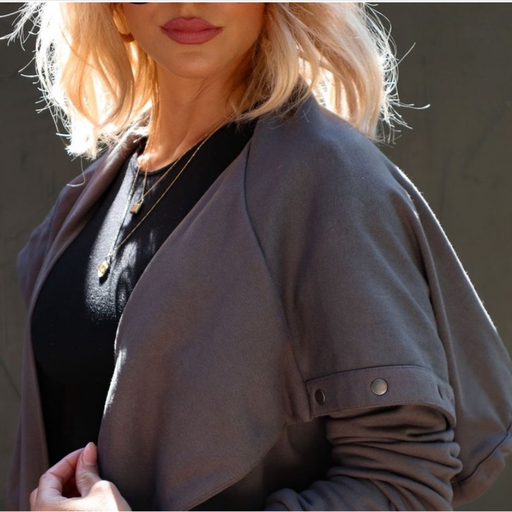 Vici Kathy pocketed jacket 💜 - Picture 4 of 7